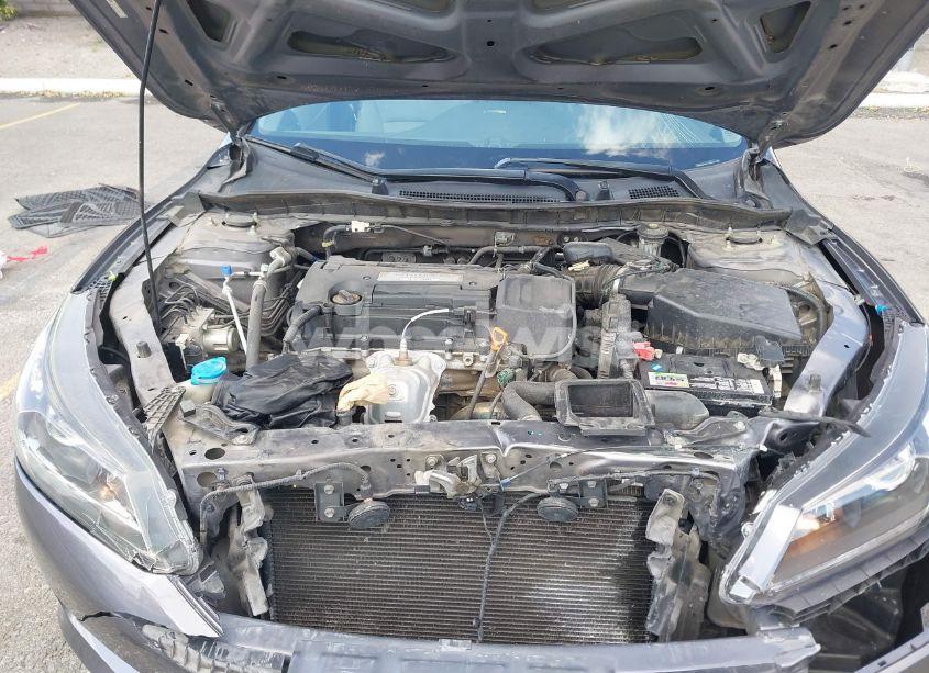 Photo 10 of 2014 Honda Accord LX (VIN 1HGCR2F36EA212503)