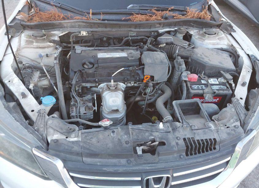 Photo 10 of 2014 Honda Accord LX (VIN 1HGCR2F36EA262768)