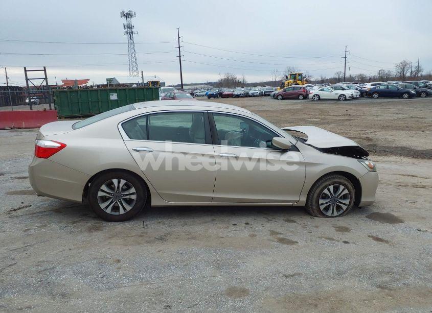 Photo 13 of 2014 Honda Accord LX (VIN 1HGCR2F36EA285533)