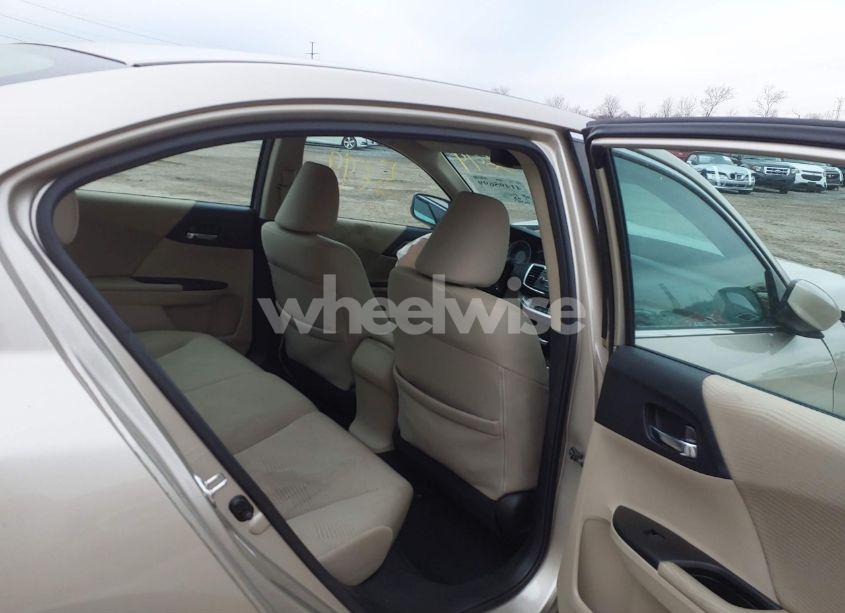 Photo 8 of 2014 Honda Accord LX (VIN 1HGCR2F36EA285533)