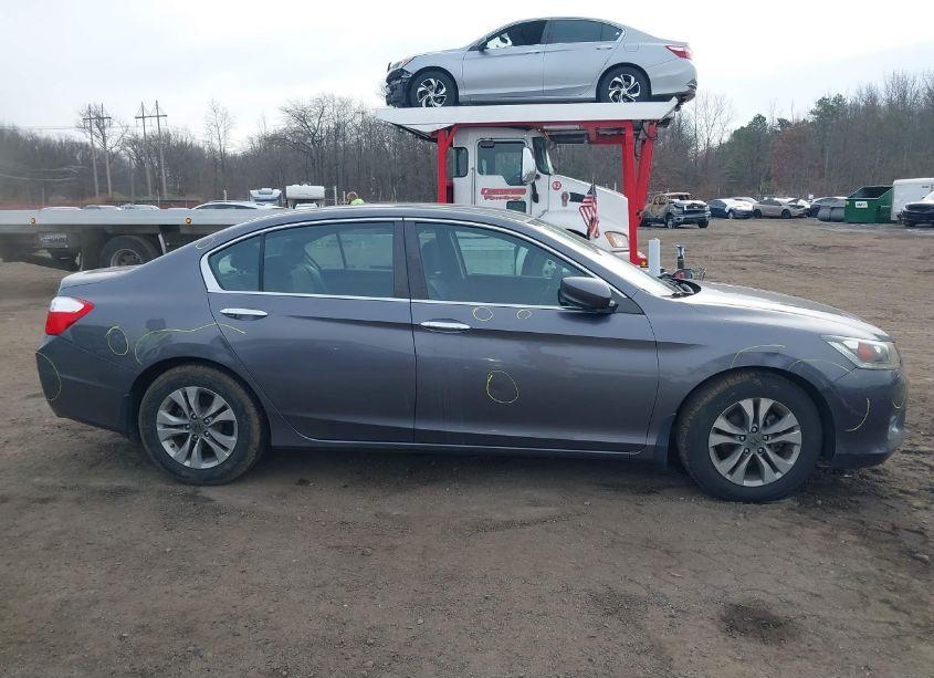 Photo 12 of 2015 Honda Accord LX (VIN 1HGCR2F36FA035792)