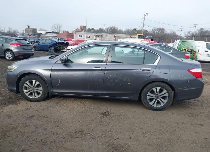 Photo 13 of 2015 Honda Accord LX (VIN 1HGCR2F36FA035792)