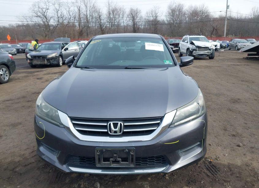 Photo 6 of 2015 Honda Accord LX (VIN 1HGCR2F36FA035792)