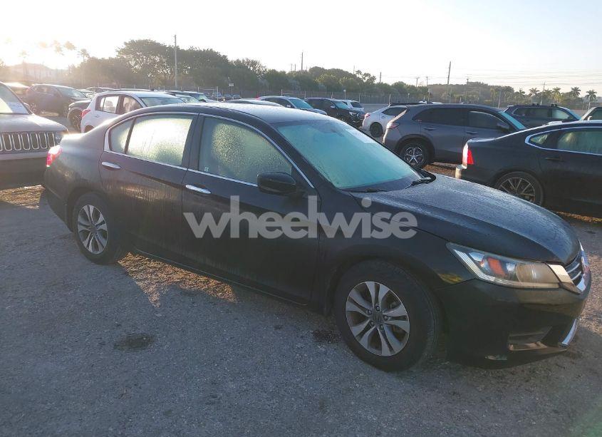 2015 Honda Accord LX (VIN 1HGCR2F36FA044007) main photo