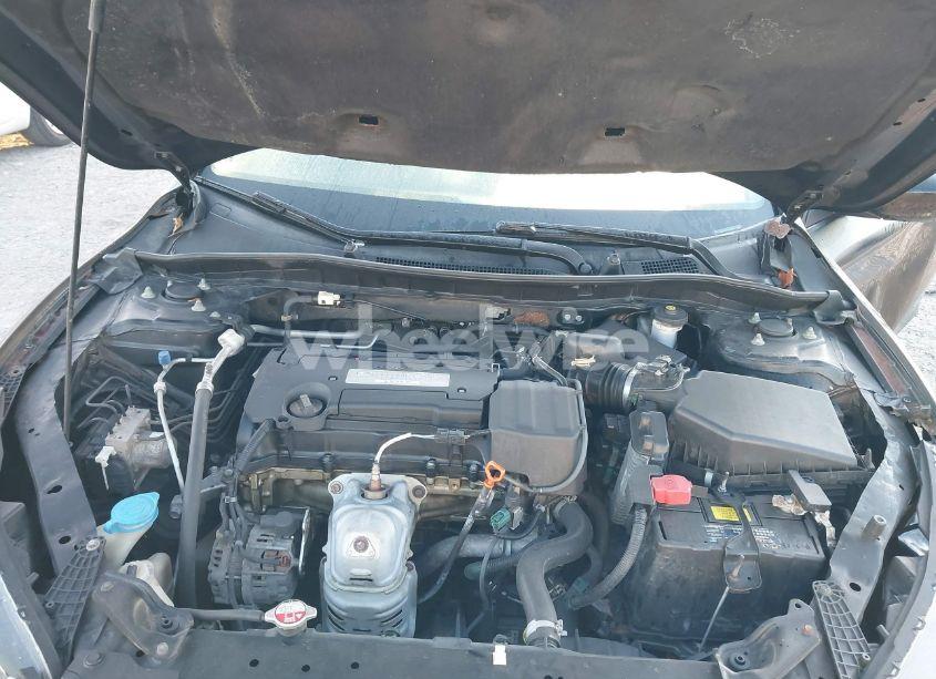 Photo 10 of 2015 Honda Accord LX (VIN 1HGCR2F36FA044007)