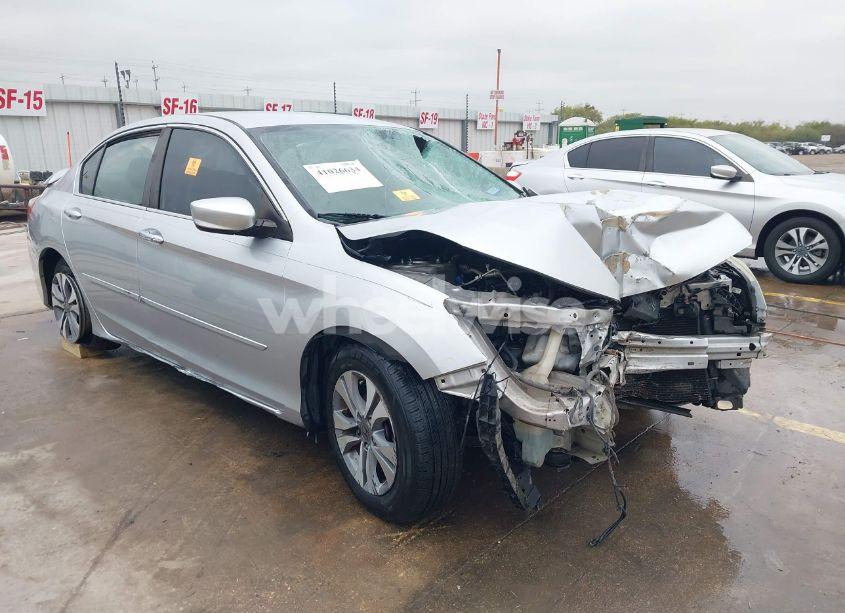 2015 Honda Accord LX (VIN 1HGCR2F36FA061230) main photo