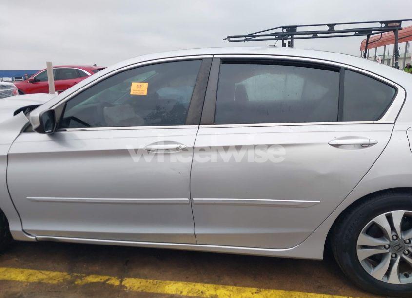 Photo 15 of 2015 Honda Accord LX (VIN 1HGCR2F36FA061230)