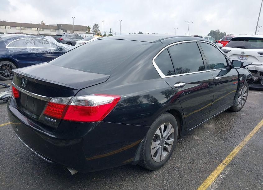 Photo 4 of 2015 Honda Accord LX (VIN 1HGCR2F36FA086144)