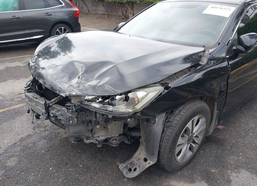 Photo 6 of 2015 Honda Accord LX (VIN 1HGCR2F36FA086144)