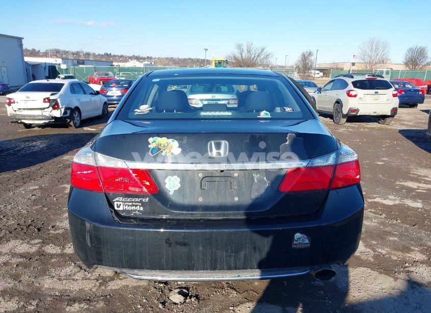 Photo 16 of 2015 Honda Accord LX (VIN 1HGCR2F36FA105310)