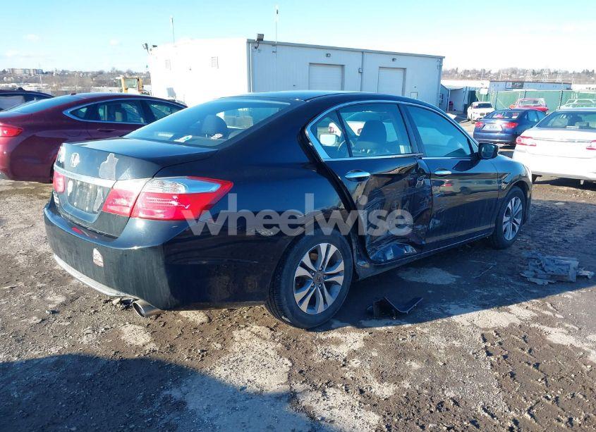 Photo 4 of 2015 Honda Accord LX (VIN 1HGCR2F36FA105310)