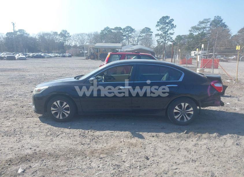 Photo 15 of 2015 Honda Accord LX (VIN 1HGCR2F36FA122205)