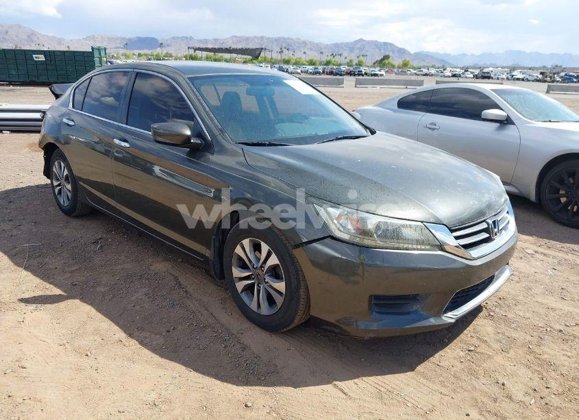 2015 Honda Accord LX (VIN 1HGCR2F36FA135374) main photo