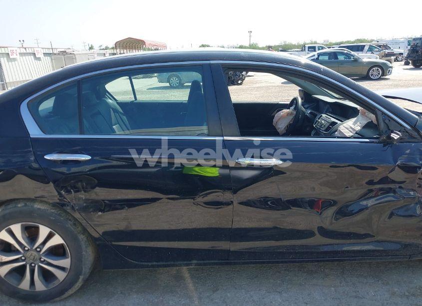 Photo 13 of 2015 Honda Accord LX (VIN 1HGCR2F36FA146651)