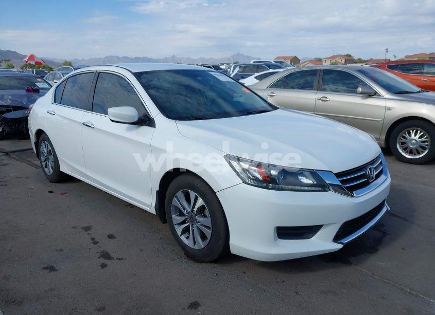 2015 Honda Accord LX (VIN 1HGCR2F36FA154541) main photo