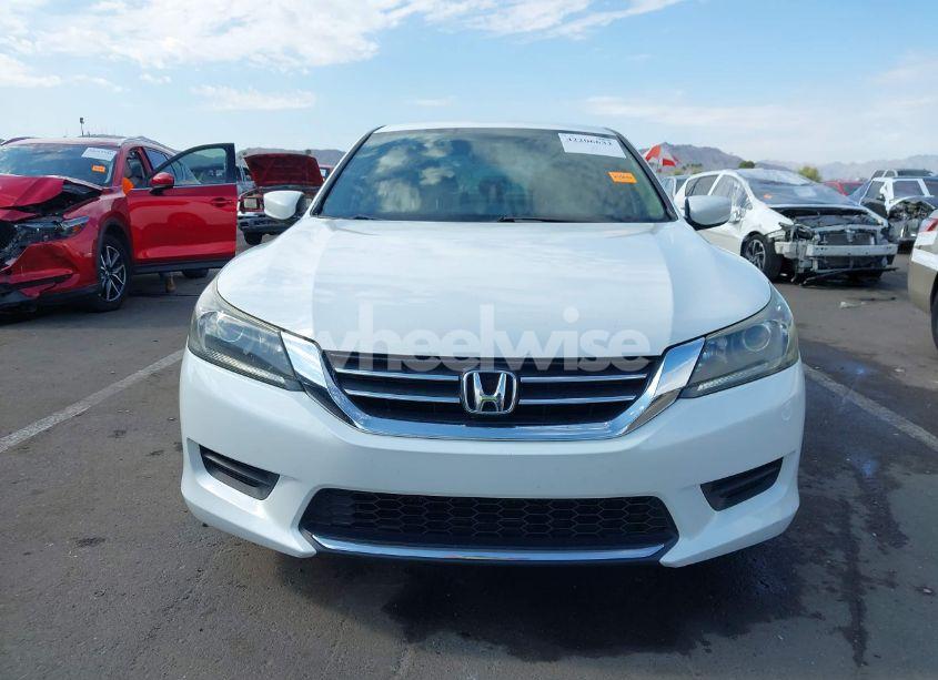Photo 12 of 2015 Honda Accord LX (VIN 1HGCR2F36FA154541)