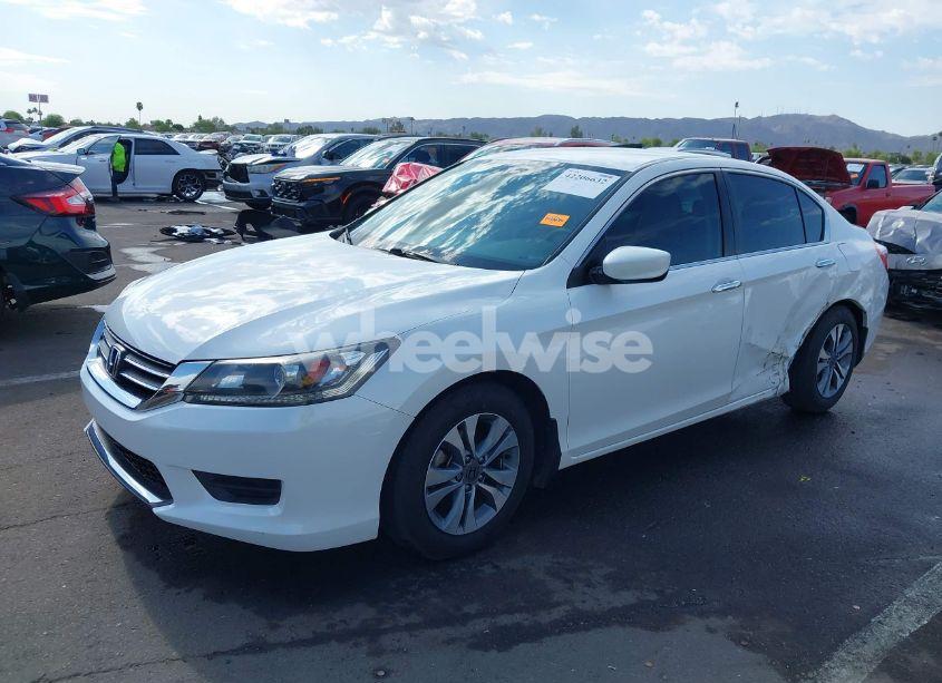 Photo 2 of 2015 Honda Accord LX (VIN 1HGCR2F36FA154541)