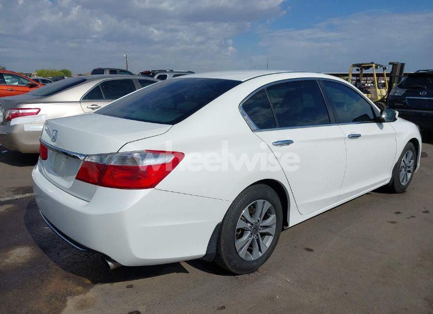 Photo 4 of 2015 Honda Accord LX (VIN 1HGCR2F36FA154541)
