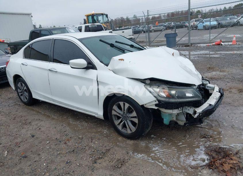 2015 Honda Accord LX (VIN 1HGCR2F36FA169279) main photo