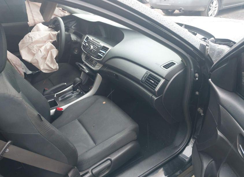 Photo 5 of 2015 Honda Accord LX (VIN 1HGCR2F36FA173400)