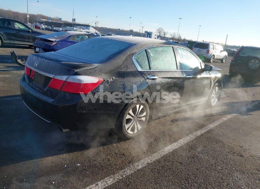 Photo 4 of 2015 Honda Accord LX (VIN 1HGCR2F36FA192979)