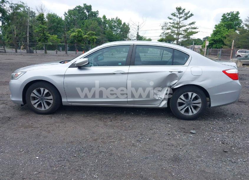 Photo 14 of 2015 Honda Accord LX (VIN 1HGCR2F36FA194196)