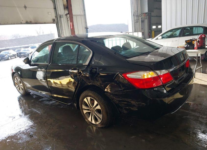 Photo 14 of 2015 Honda Accord LX (VIN 1HGCR2F36FA228072)