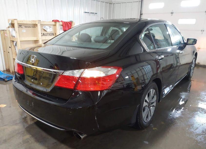 Photo 4 of 2015 Honda Accord LX (VIN 1HGCR2F36FA228072)