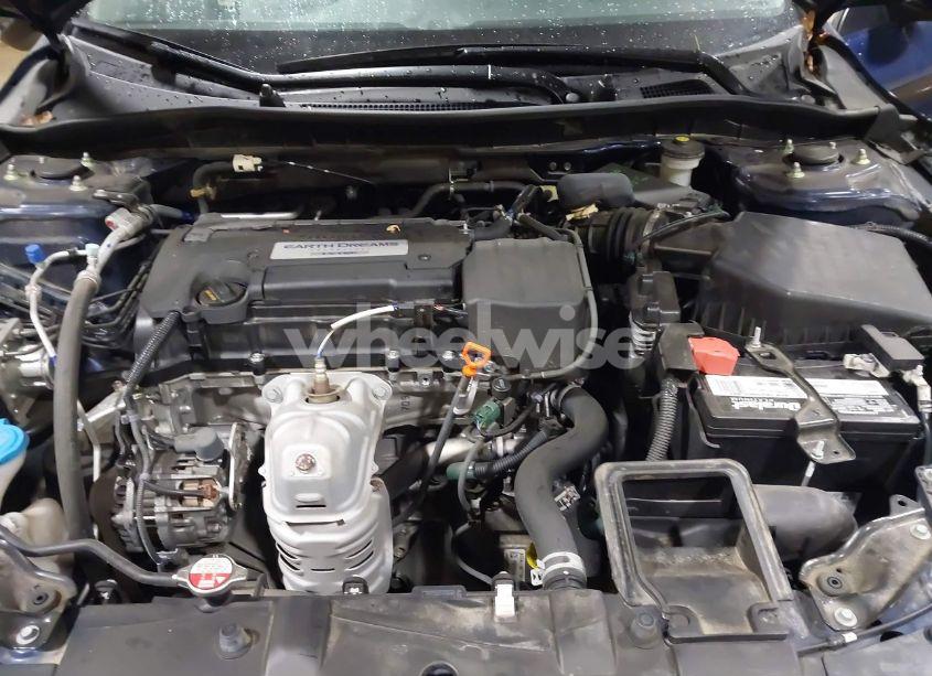 Photo 10 of 2015 Honda Accord LX (VIN 1HGCR2F36FA252114)