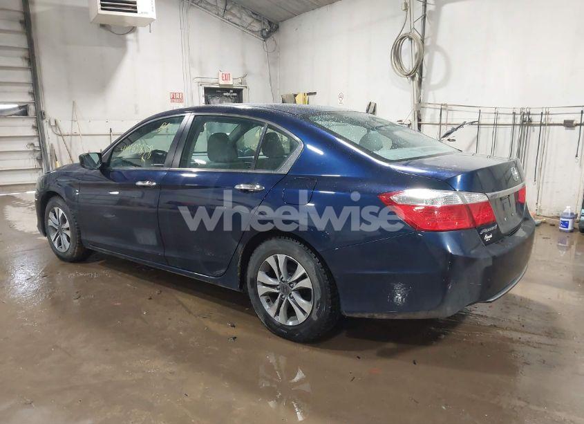 Photo 3 of 2015 Honda Accord LX (VIN 1HGCR2F36FA252114)