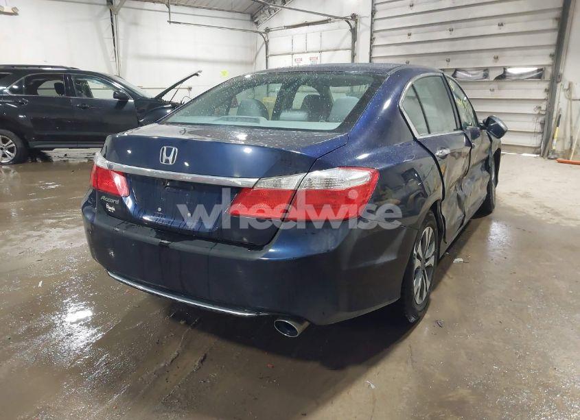 Photo 4 of 2015 Honda Accord LX (VIN 1HGCR2F36FA252114)