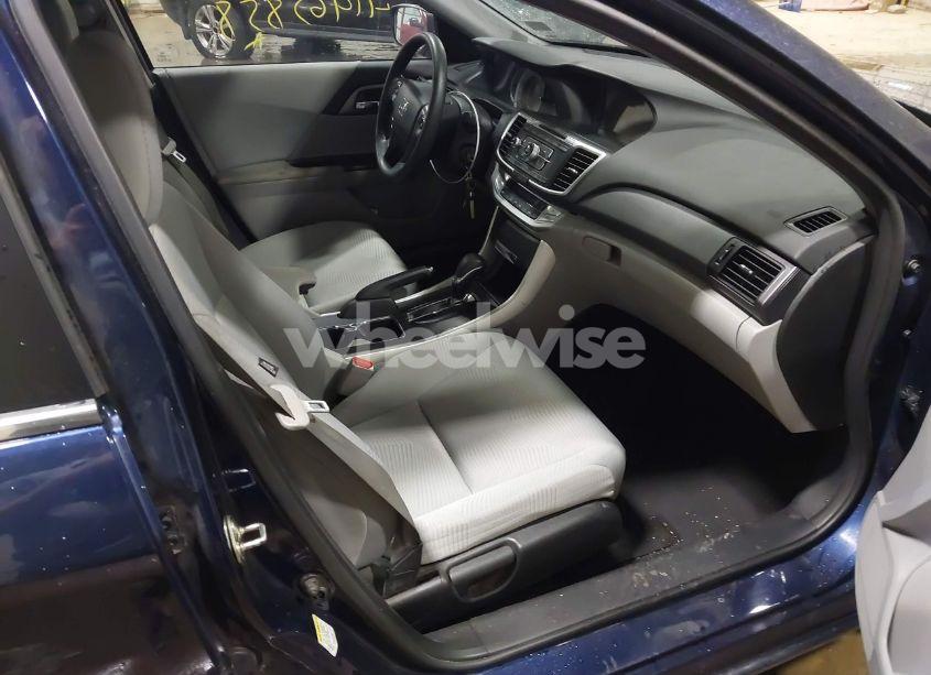 Photo 5 of 2015 Honda Accord LX (VIN 1HGCR2F36FA252114)