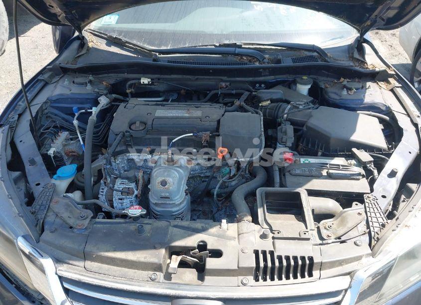 Photo 10 of 2015 Honda Accord LX (VIN 1HGCR2F36FA272329)