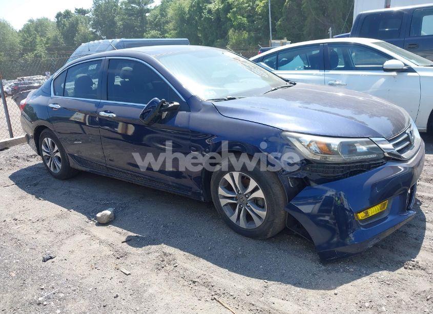 Photo 13 of 2015 Honda Accord LX (VIN 1HGCR2F36FA272329)