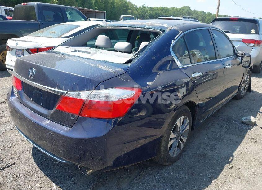 Photo 4 of 2015 Honda Accord LX (VIN 1HGCR2F36FA272329)