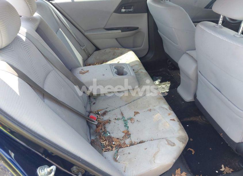 Photo 8 of 2015 Honda Accord LX (VIN 1HGCR2F36FA272329)