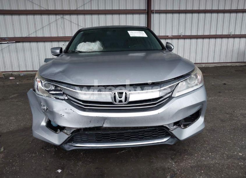 Photo 12 of 2016 Honda Accord LX (VIN 1HGCR2F36GA118219)