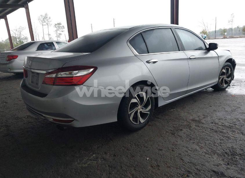 Photo 4 of 2016 Honda Accord LX (VIN 1HGCR2F36GA118219)