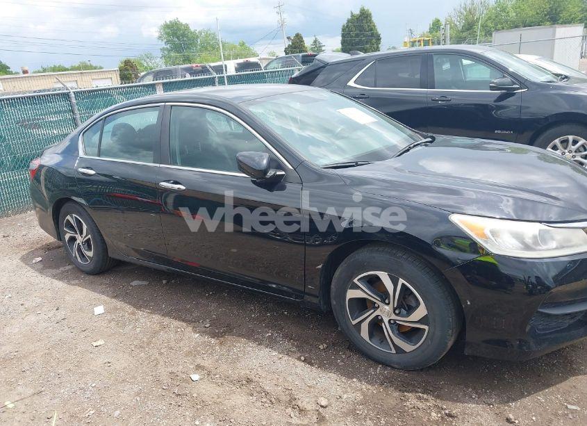 Photo 13 of 2016 Honda Accord LX (VIN 1HGCR2F36GA141502)