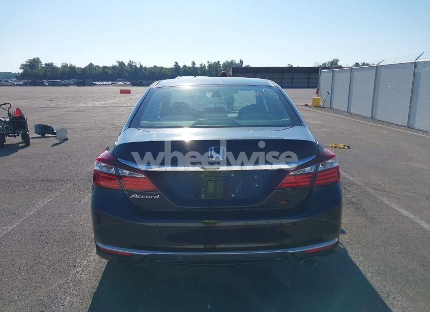 Photo 16 of 2016 Honda Accord LX (VIN 1HGCR2F36GA152645)