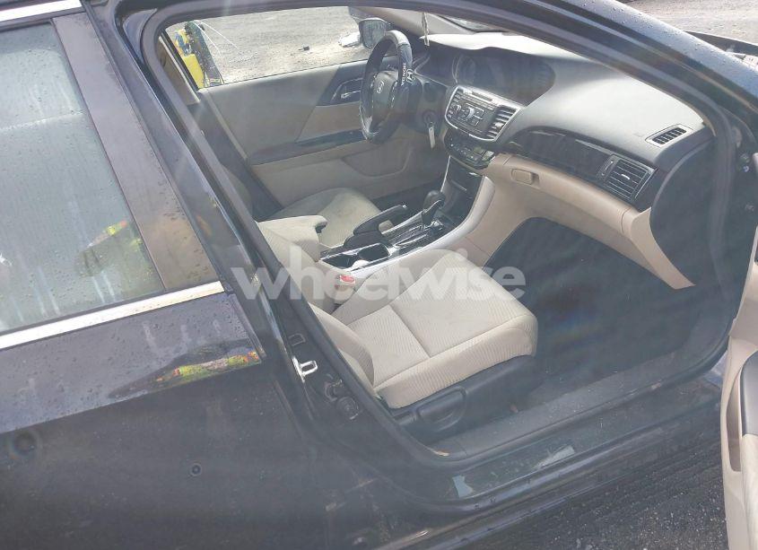 Photo 5 of 2016 Honda Accord LX (VIN 1HGCR2F36GA161247)