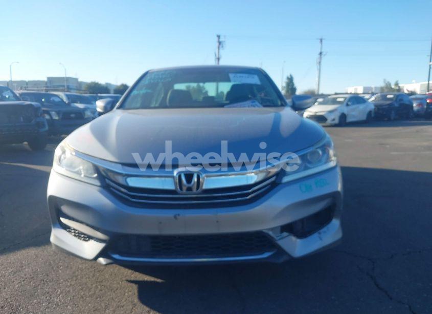 Photo 12 of 2017 Honda Accord LX (VIN 1HGCR2F36HA076698)