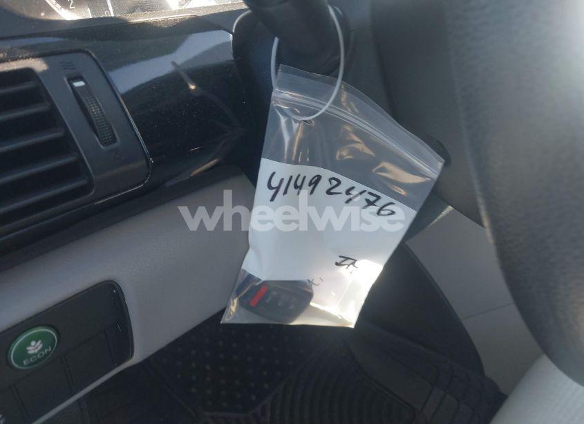 Photo 18 of 2017 Honda Accord LX (VIN 1HGCR2F36HA076698)