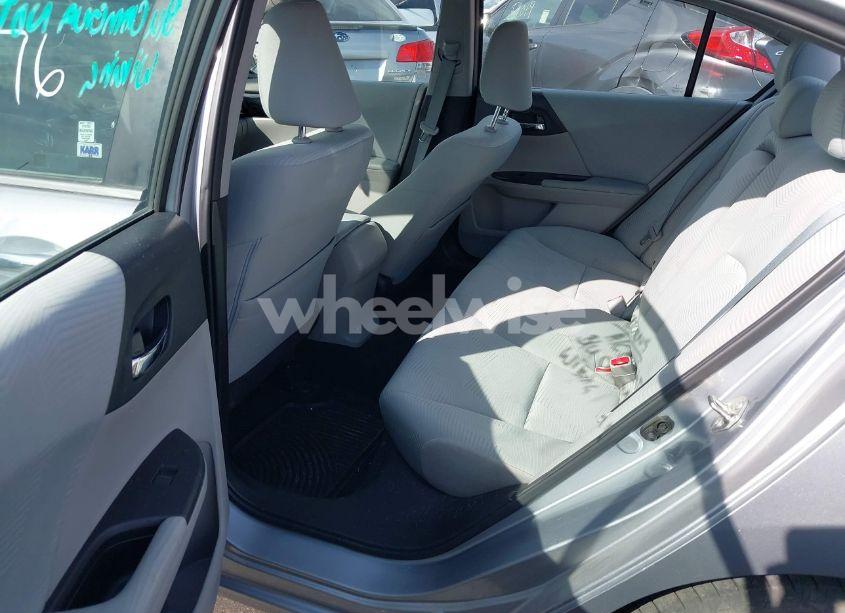 Photo 8 of 2017 Honda Accord LX (VIN 1HGCR2F36HA076698)