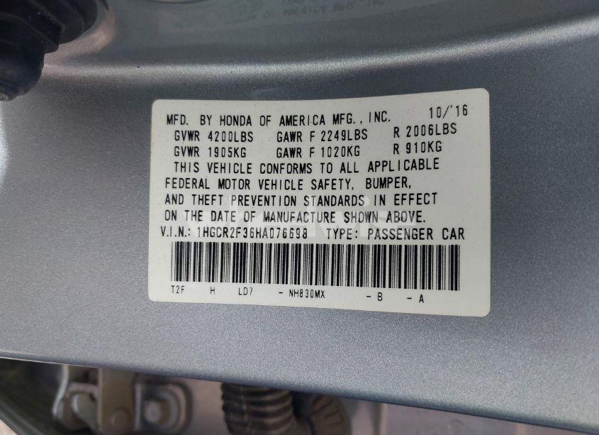 Photo 9 of 2017 Honda Accord LX (VIN 1HGCR2F36HA076698)