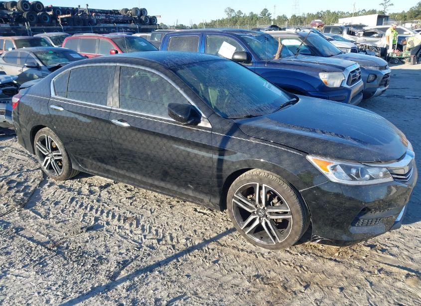 Photo 13 of 2017 Honda Accord LX (VIN 1HGCR2F36HA086616)