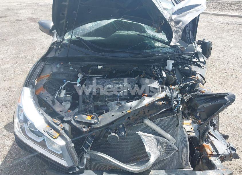 Photo 10 of 2017 Honda Accord LX (VIN 1HGCR2F36HA102670)