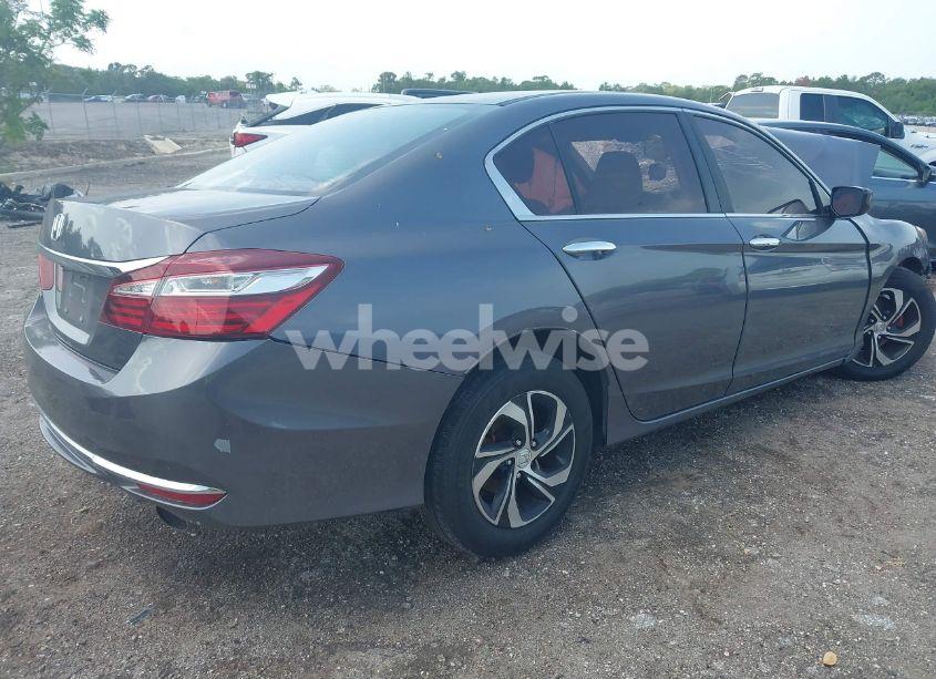 Photo 4 of 2017 Honda Accord LX (VIN 1HGCR2F36HA102670)