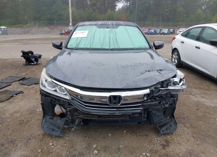Photo 12 of 2017 Honda Accord LX (VIN 1HGCR2F36HA136348)