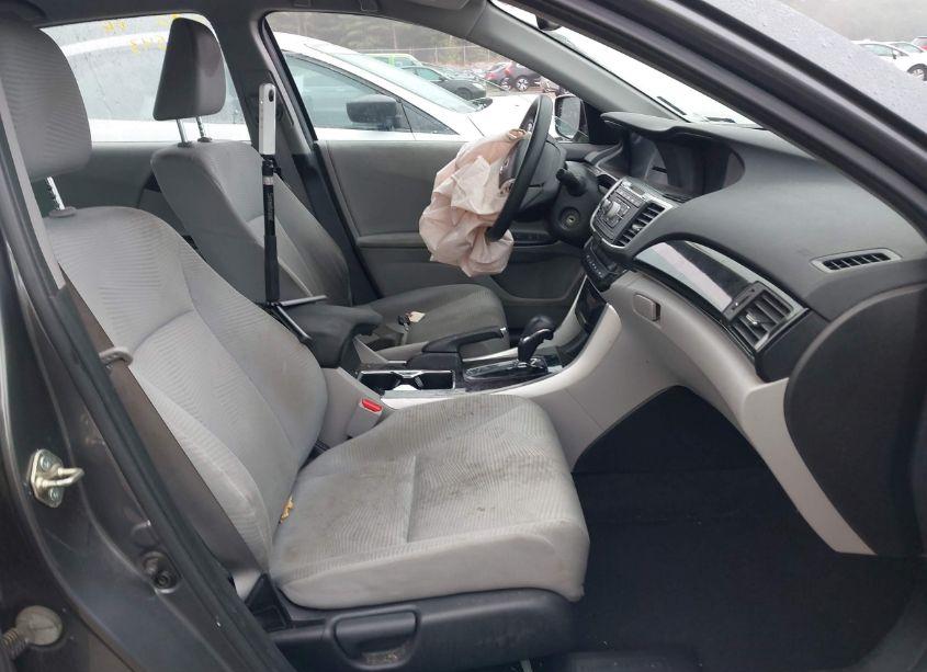 Photo 5 of 2017 Honda Accord LX (VIN 1HGCR2F36HA136348)